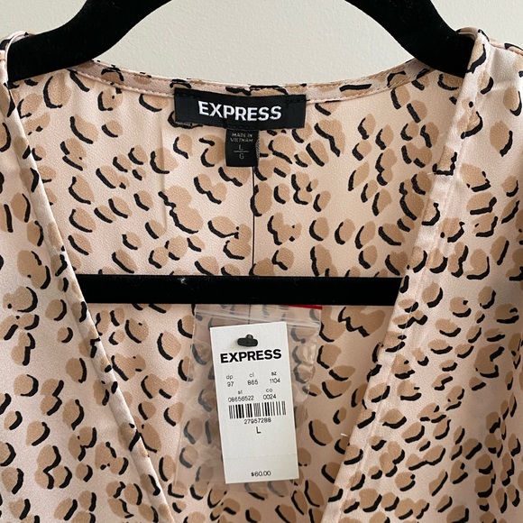 Express Pink Cheetah Print Peplum Blouse NWT - Picture 5 of 5